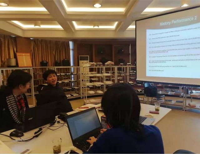 全球汽貿(mào)網(wǎng)攜手北美大買家深入考察上海濾清器工廠，共謀售后市場(chǎng)新機(jī)遇